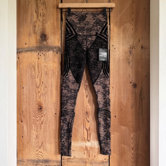 Sz XS Savage X Fenty Special FX High Waist Leggings Terracotta Distorted Lace - Picture 1 of 11